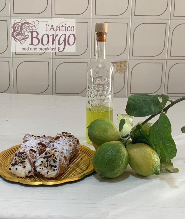 ミラッツォ L'Antico Borgo Bed & Breakfast エクステリア 写真