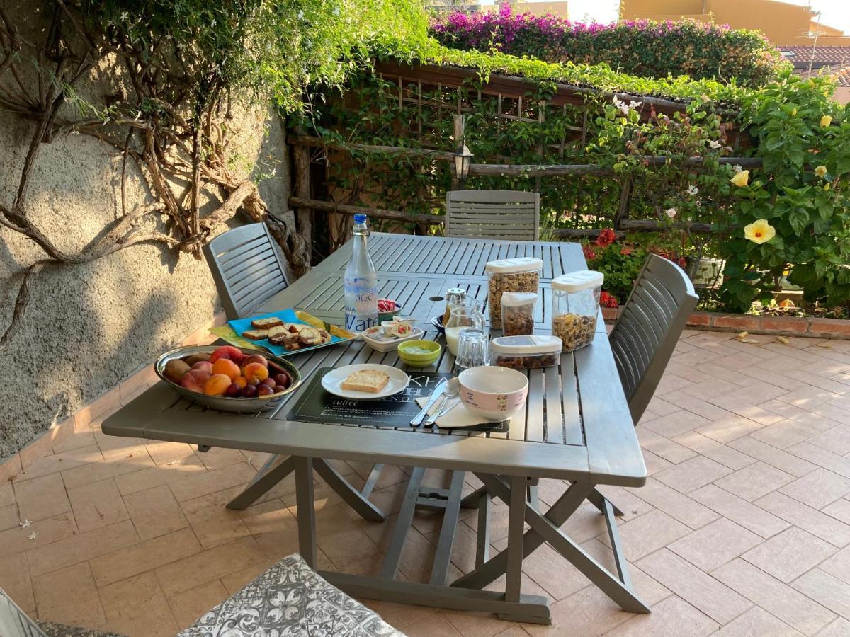 ミラッツォ L'Antico Borgo Bed & Breakfast エクステリア 写真